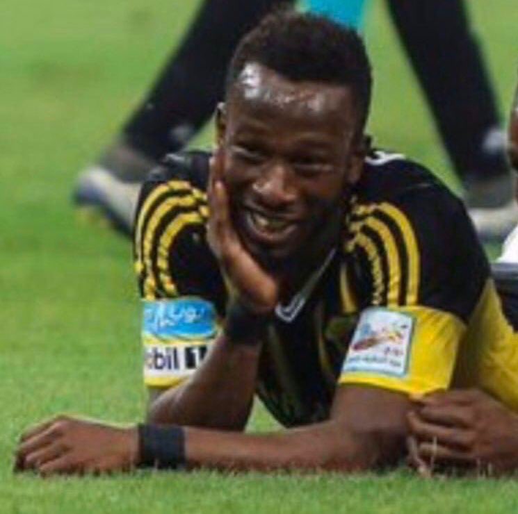10lodi's tweet photo. @ittihad إستمرو ف التشبيح ل اسطورتكم https://t.co/5gSHVT5E3p