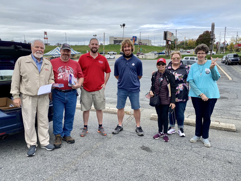 Big shout out to the @Emmons4Congress team for coming out and pushing hard on doors for @realDonaldTrump and all of our local candidates! #leadRight #TeamPa