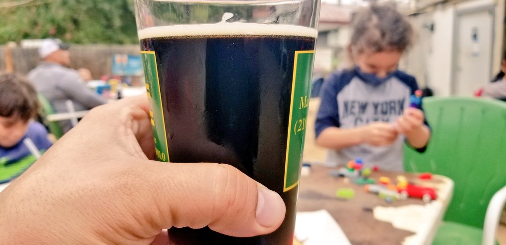 beerwrds's tweet photo. Stoked to find a @VistaBrewing account in San Antonio at @thefriendlyspot. Ended up hitting the Dark Skies jackpot on a schwarzbier kinda gray afternoon https://t.co/OtjTRSTppZ