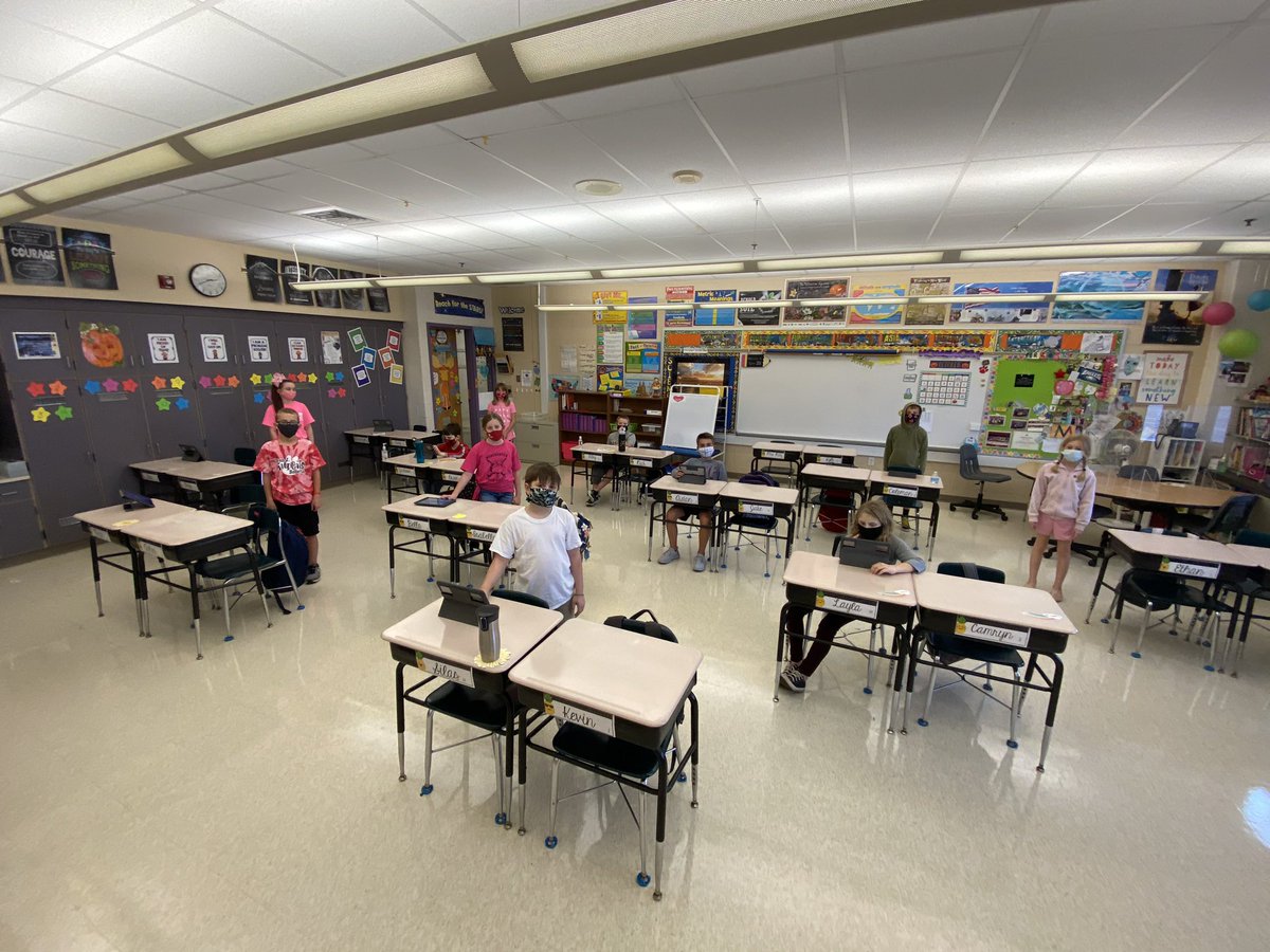MrsMarchFC's tweet photo. So happy to welcome the rest of my class back Thursday and Friday, and lots of fun celebrating Pink Out Day, too! 😁🐾 #WhatMakesFCSpecial @OwenJRobertsFC https://t.co/seMhAeDByu