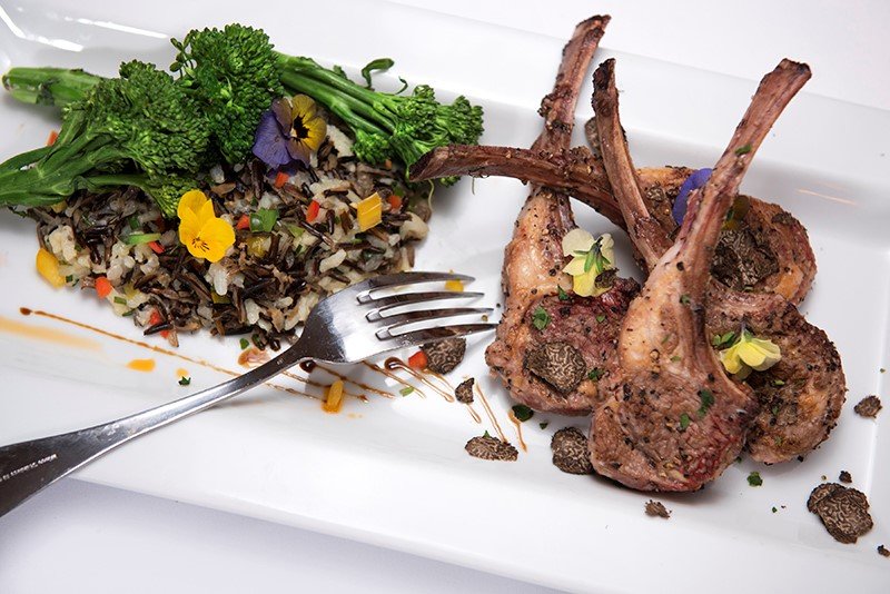 Greystone_Steak's tweet photo. Needing a night out? Relax and come join us to try our lamb chops😍
.
.
.
Link in the bio to make a reservation
.
.
.
#bestfoodsandiego #bestfoodsd #buzzfeast #californiaeats #dinner #dinelocalsd #diningoutsd #discoversandiego https://t.co/exO3ZVzox4
