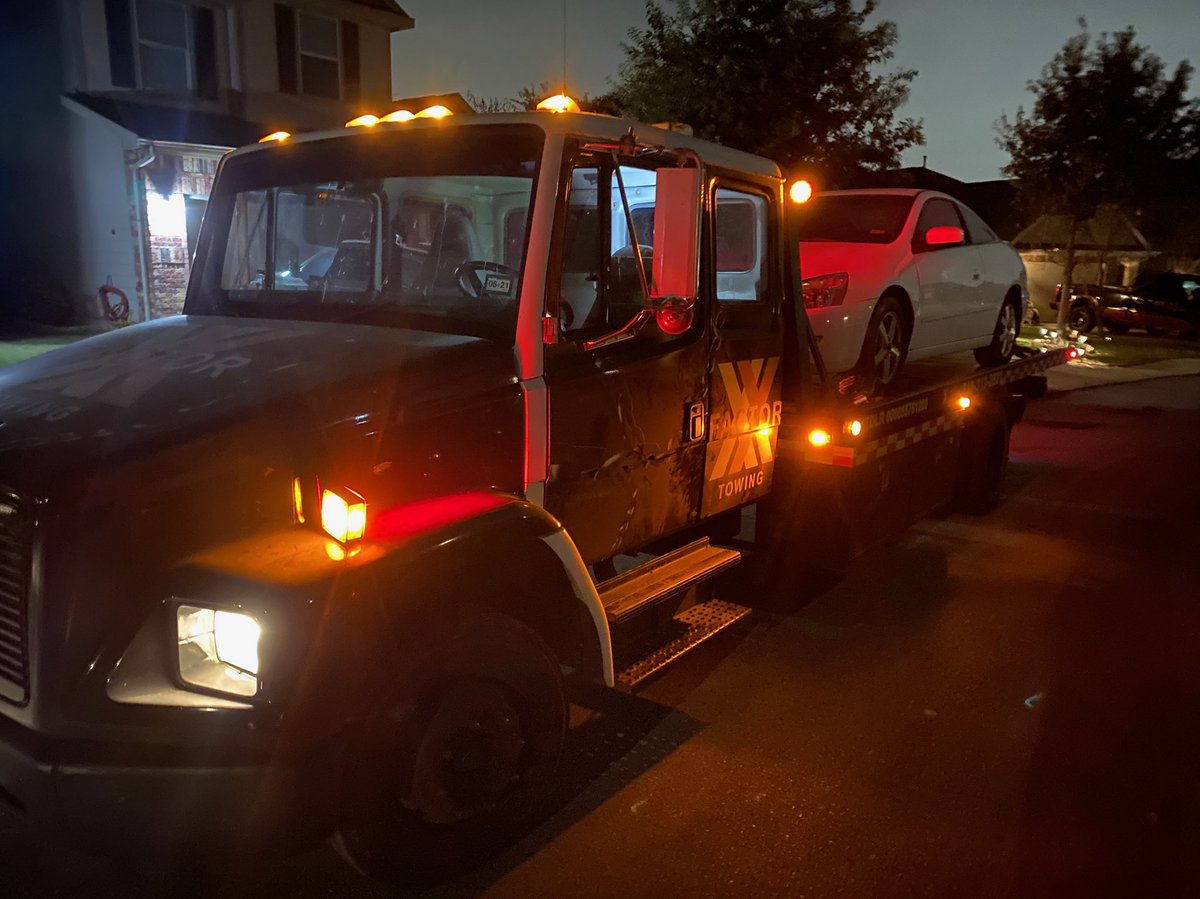 They should Pick up the phone and call #Xxfactortowing so (@iAmSavage__TSOE , @xxavier_watts @Jr_watson20 )
So we can assist you‼️‼️
Black Owned Towing/ Transporting Company.
Location: San Antonio, TX https://t.co/0Vg6oGvhyZ https://t.co/R94P64R9Dk