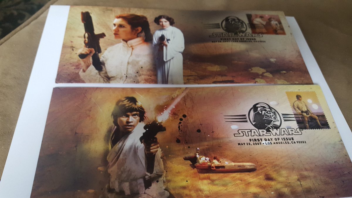 Frannee11's tweet photo. Had to show you Mark. Star Wars 2007 Souvenir envelopes from Cat & Todd Fisher! Cannot wait to frame this. @HamillHimself #catcosmetics βΊ https://t.co/C3GEc2Bc8Y