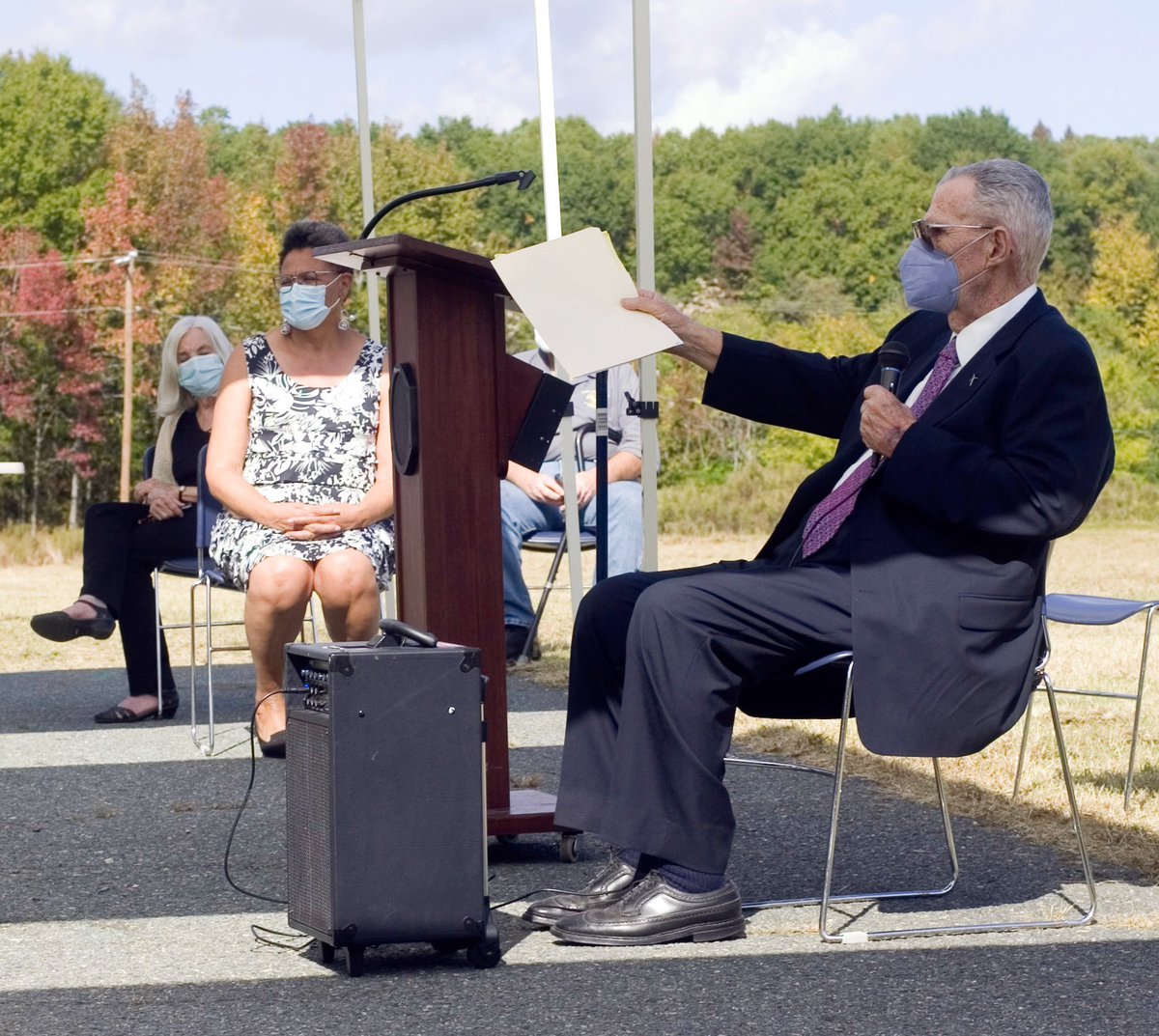 Ellen Robertson tweet media