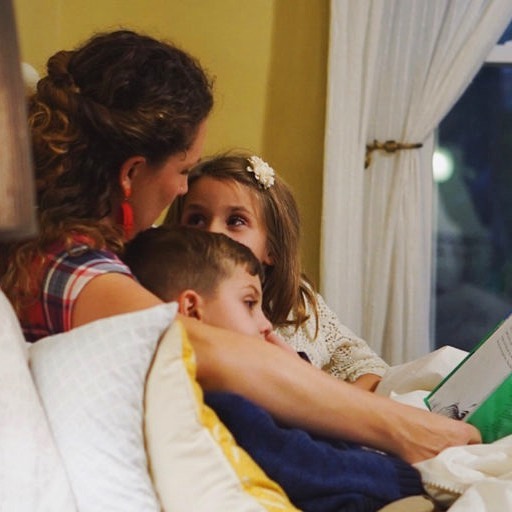 Navigate through tough times w/ easy Fall #reading for the whole family! 💛📖✨ What’s on our #book list during #COVID19? 👀 Check out our @Bookshop_Org store: bookshop.org/shop/newbookjoy #booklovers #books #readingcommunity #bookclub