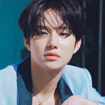 saya masih baru di twt
mutualan?rt
fambest?gedor rc

#rpindonesia #RP #rpwindonesia #roleplayer #roleplayerkpop #roleplayerindonesia #roleplay #roleplayeraccount