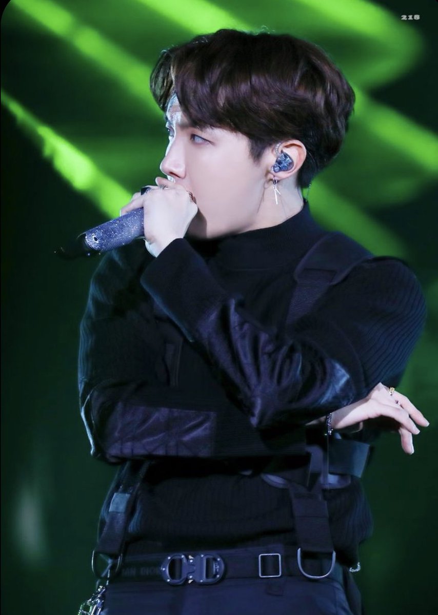 jung hoseok - a dangerous thread