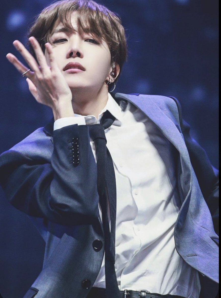 jung hoseok - a dangerous thread