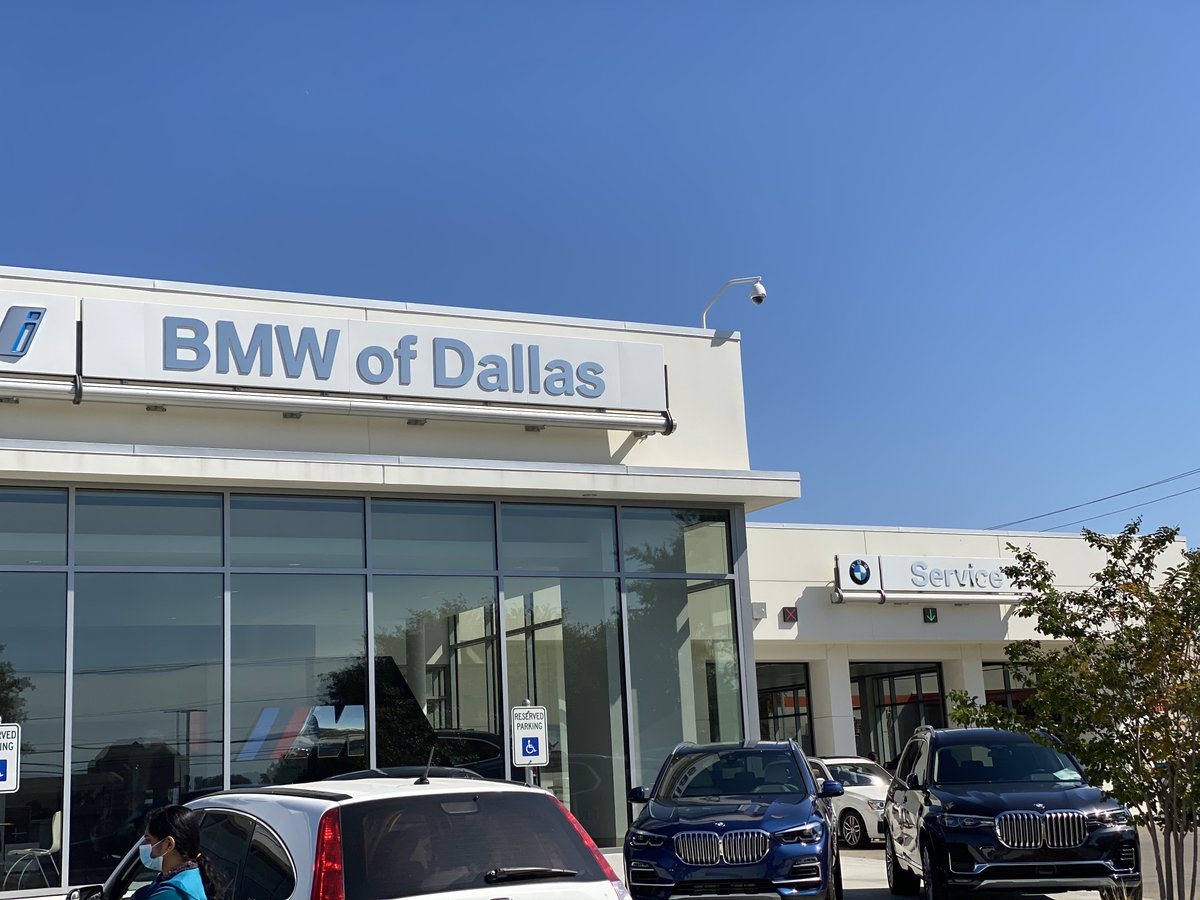 mrmatthouston's tweet photo. Not gonna lie, I was DREADING going into the ,Dealership but I must say, the staff was VERY Friendly, considerate, and made sure I walk out the door with a smile #TheyllGetItOnTheComeBack #LongGame #CustomerService #BMWOfDallas #GettingThingsReady https://t.co/XXT1ypXAc9