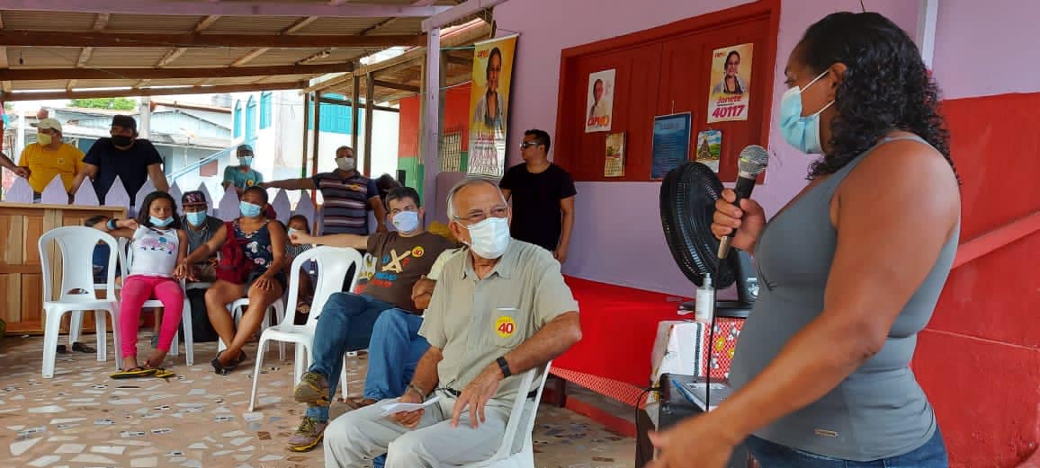 Camilo_Capi's tweet photo. Visita muito agradável à comunidade do #Maruanum, em Macapá. Terra linda de povo humilde e #trabalhador que merece um prefeito que olhe por eles. Esse #prefeito é o que vai #governar #junto com eles, é #Capi40
#capifazcerto
#capifazbem
#macapá
#Macapá https://t.co/xku9QV5FLV