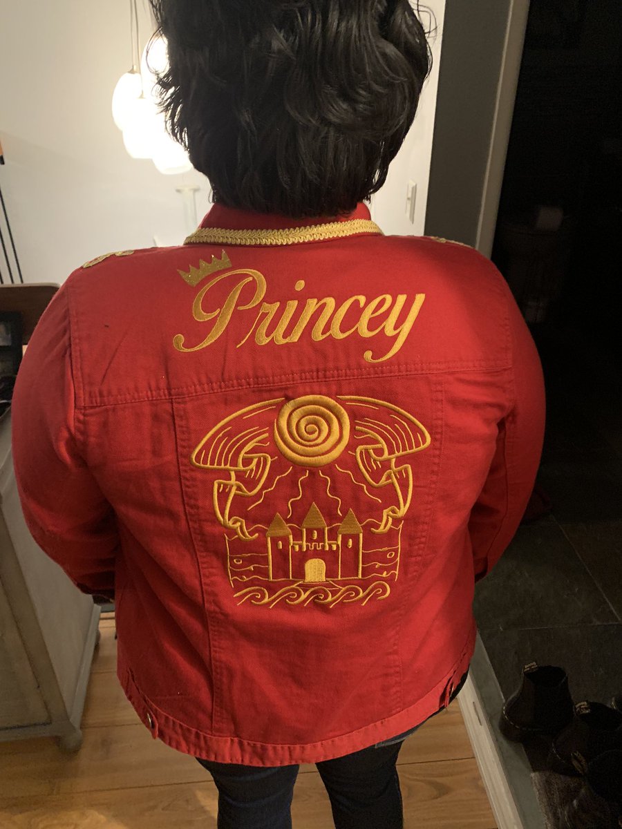 inocentbisander's tweet photo. Wanted to share my new Princey jacket! It’s a project I’ve been working on for the last few days :D (the back I had to get embroidered but I added all the other stuff and painted the buttons)
@ThomasSanders https://t.co/dvHiL65TxH