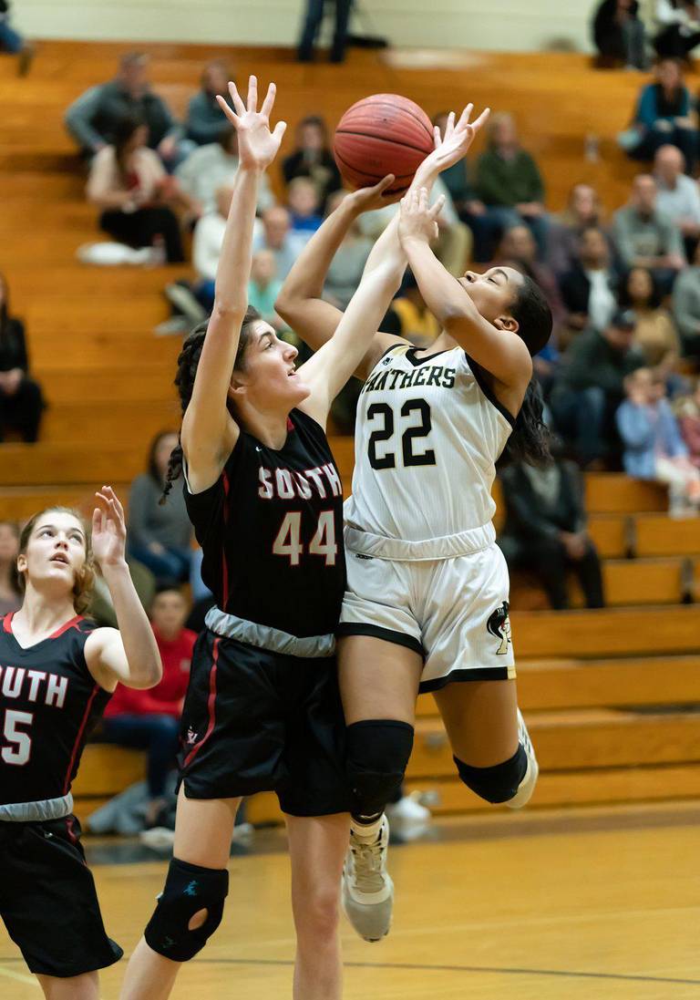 Some of the area's best girls high school basketball players are playing the Carolina RISE fall league in Indian Trail. We have a list of top players and Sunday's schedule

<a href="/RISEreport/">RISE Events</a> l #NCHSAAGBB l #NCISAA

charlotteobserver.com/sports/high-sc…