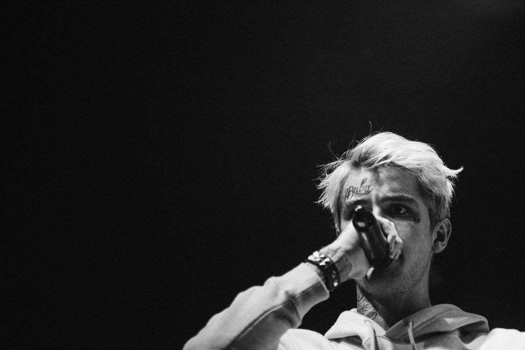 GETCAKEDlEYOUNG's tweet photo. Lil Peep by Max Beck https://t.co/YyqAvjpinS