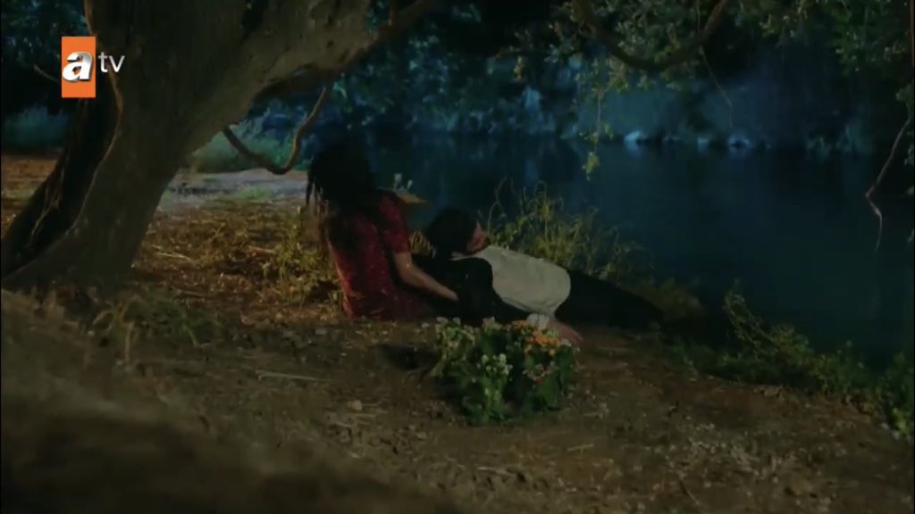 please she’s already so exhausted she’s gonna push herself to her limits for him and i’m already crying  #Hercai  #ReyMir