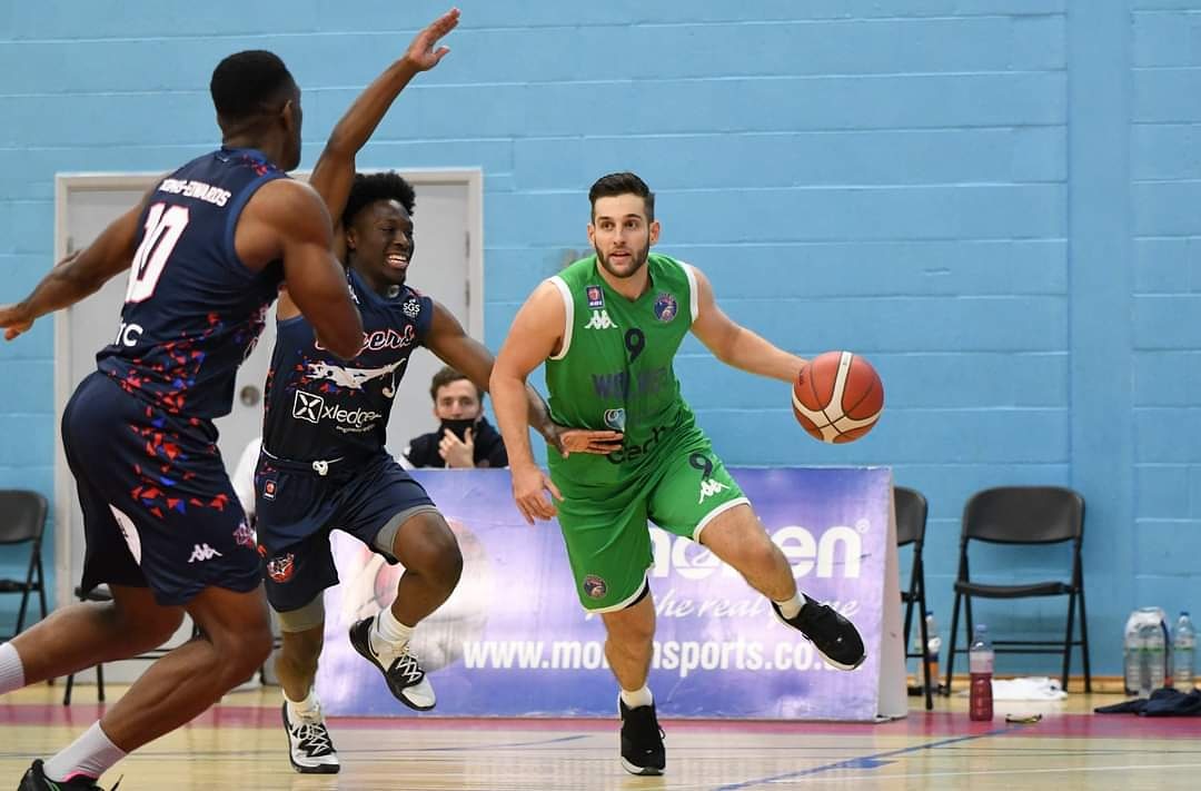 #WolfPack it was a captains performance this evening from Maarten Bouwknecht, with 28 points, 9 assists and he shot 76 percent! @YM4williams and @shmeeekah scored 16 points each and Josh Mcswiggan bagged 12 of his own. #BritishBasketball #Stats #PreSeason #TogetherWeAreStonger