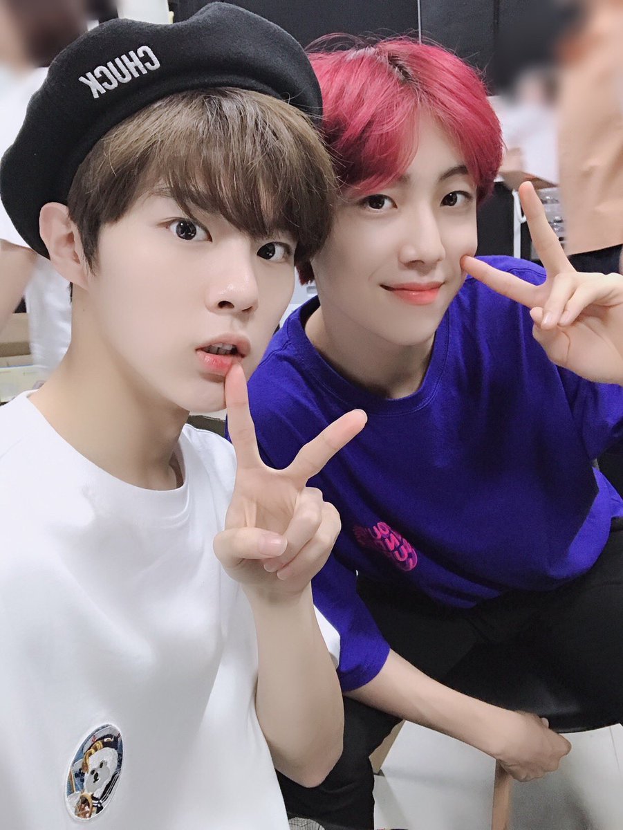 Joo_Jo_Eun's tweet photo. #LeeEunSang gracias por regalarnos esa bonita colaboración con #WOOSEOK ✨😍
FUE LO MAS HERMOSO 🥺♥️ GRACIAS POR DECIRNOS QUE SU AMISTAD ES LA MISMA DESPUÉS DE #X1 😍
#HappyBirthdayLeeEunSang #이은상 #Priki
#Happy_Birthday_Eunsang #브랜뉴뮤직 #BRANDNEWMUSIC https://t.co/P4FW4PYts6