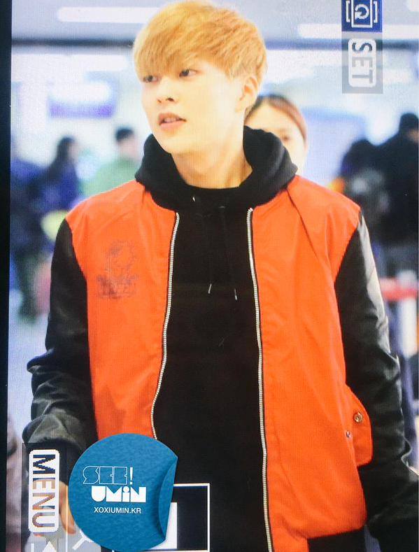 8) in 2015, minseok flew to japan specifically to attend a tvxq concert of course, he wore a tohoshinki jacket in the airport