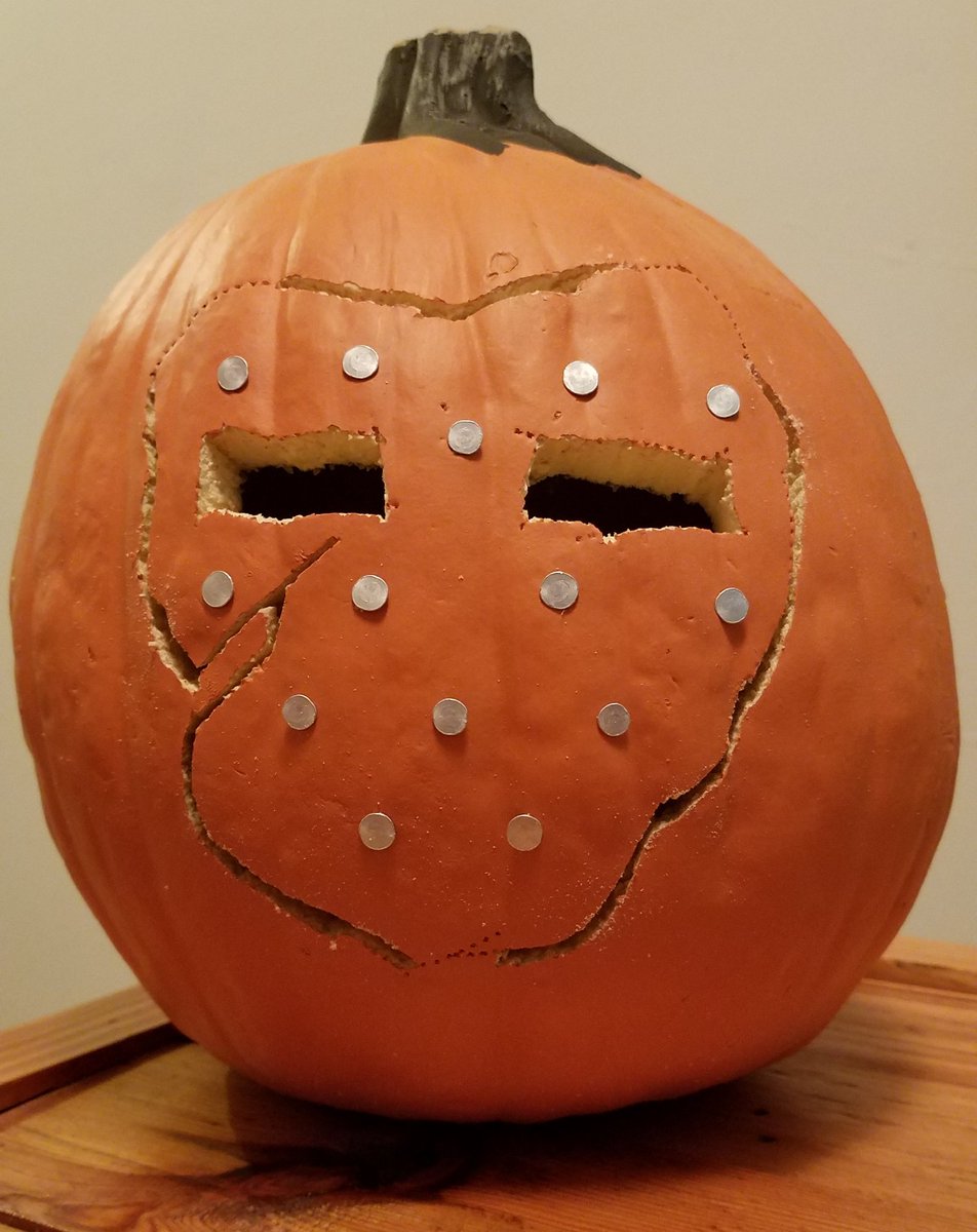 IronfaceStudios's tweet photo. Want to carve your own #IRONFACE Hank-o'-lantern? Here's what you'll need:
๐ช Standard issue butcher knife
๐จ 14 long nails
๐ a festive gourd of some kind
๐ฎโโ๏ธ adult / parental guidance
๐ And this handy carving pattern
Be sure to tag us and share! ๐ช https://t.co/M9jkRqu7sV