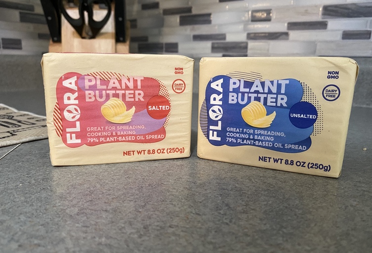 Amwysoc's tweet photo. Flora's 100% #PlantBased goodness tastes just as delicious as butter, but without the dairy. Try it for yourself - available at Kroger! #FloraPlantButter #MadeWithFlora #ad https://t.co/ZLGn7YyxYL https://t.co/GHLvEkPqYd
