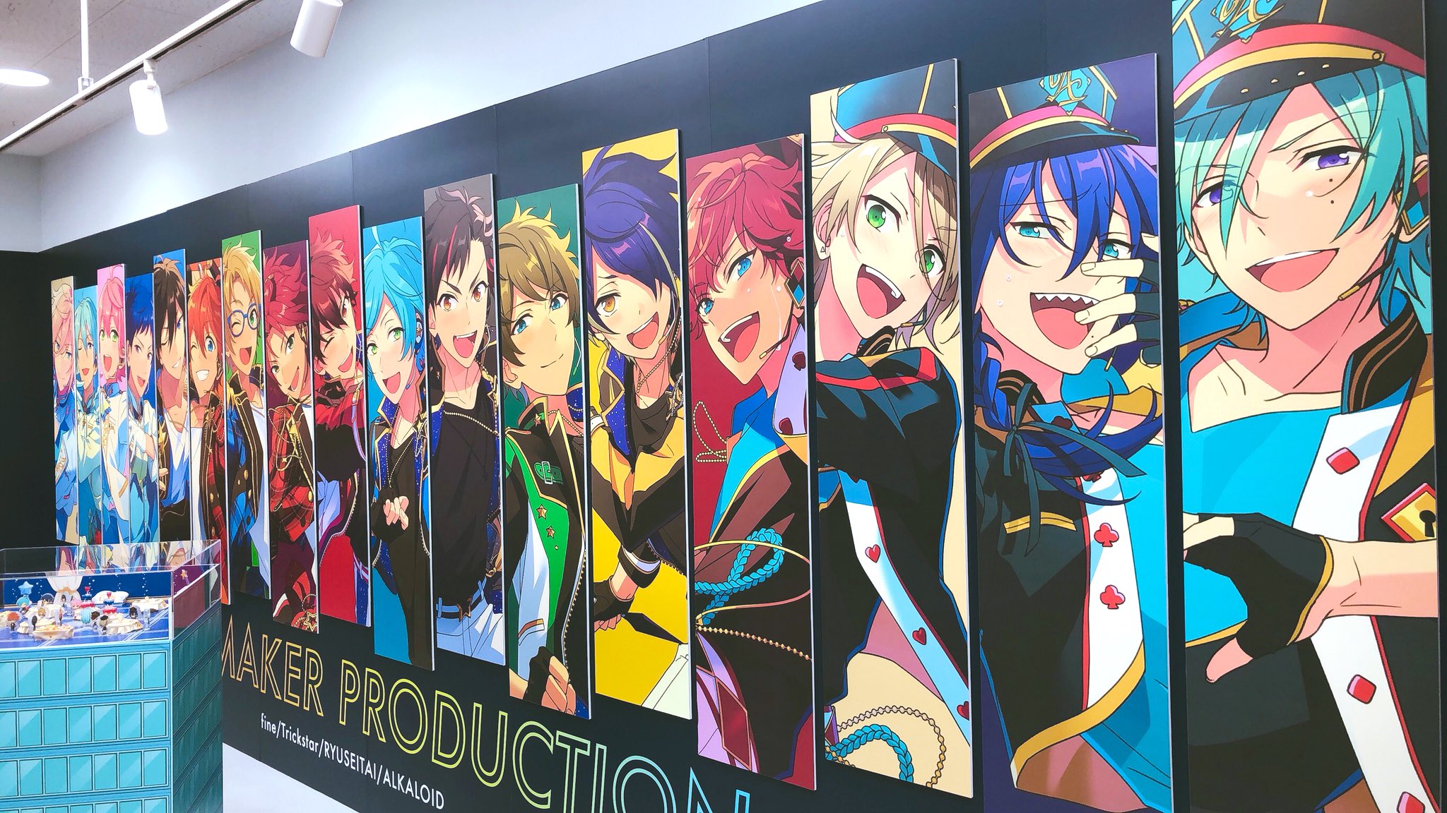 Twitter 上的 アニメイト天王寺 フェア開催も本日まで あんさんぶるスターズ Half Anniversary オンリーショップin Animate 本日最終日 この素敵な展示も本日で見納めとなります うぅぅ 最後までどうぞよろしくお願い致します