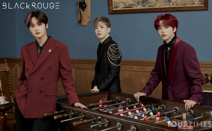 —  #CRAVITY is a 2020 rookie group who be the muse (not only brand ambassador, highly → who inspires to make a product) of 'Black Rouge' Makeup Brand