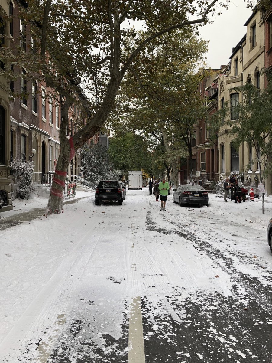bulletproofscr's tweet photo. Production is back in Philly (it’s 70 degrees here)! ⁦@AdamSandler⁩ is shooting Hustle and this is from ⁦@MNightShyamalan⁩’s set. Great to see movies being made again in our hometown...or anywhere! https://t.co/EnWZs5K8Zv