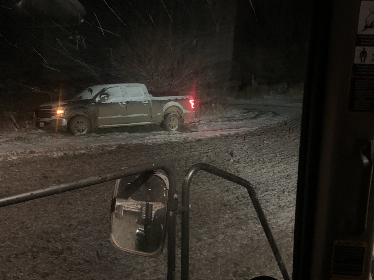 DustinHaase's tweet photo. The remote start option on the F150 is #realniceclark on nights like tonight https://t.co/XANGhdOoqb