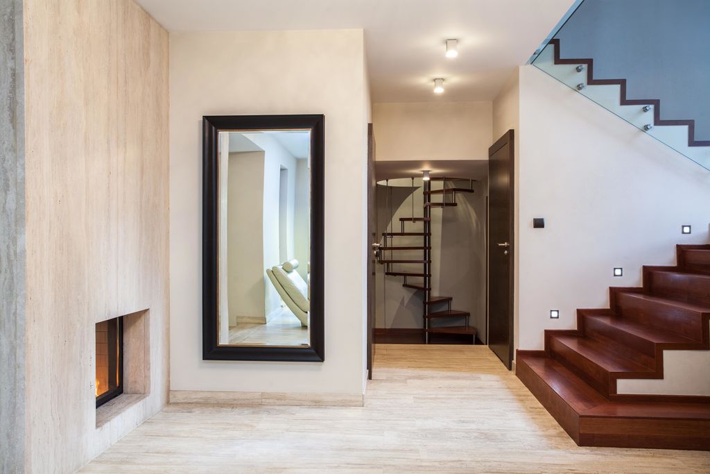 Jason_Reitz's tweet photo. In most homes, you don't have the option of choosing between going up a spiral staircase or a traditional one, but this is not most homes.

Rock Realty Group
323-656-1800
DRE #01371866 https://t.co/UaxeEchCeK https://t.co/CQ1lAy0kbY