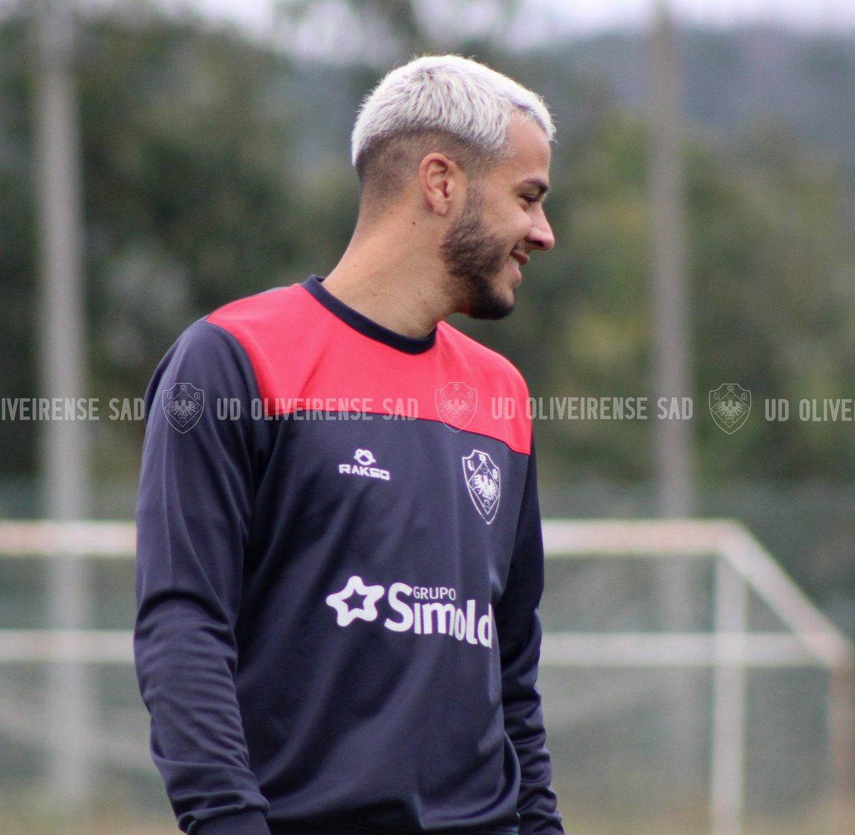 oliveirense_sad's tweet photo. 🔴🔵 A preparação para o jogo com o SC Covilhã.
Amanhã, a nossa equipa recebe o SC Covilhã no Estádio Carlos Osório 🏟
#udoliveirensefutebolsad #somosunião #oliveirense #udosad #ligaportugalsabseg #ligaportugal #sporttv https://t.co/95k5lWH7k5