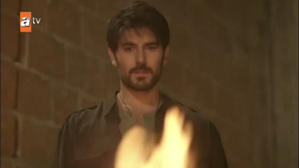 he’s finally burning his reyyan archive PRAISE THE LORD I HOPE HE DOESN’T HAVE COPIES  #Hercai