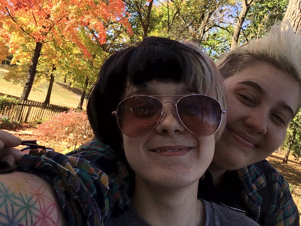 Alien_Daddi's tweet photo. Me and my spooky soulmate 😍🥰 https://t.co/OjgA09pPPl