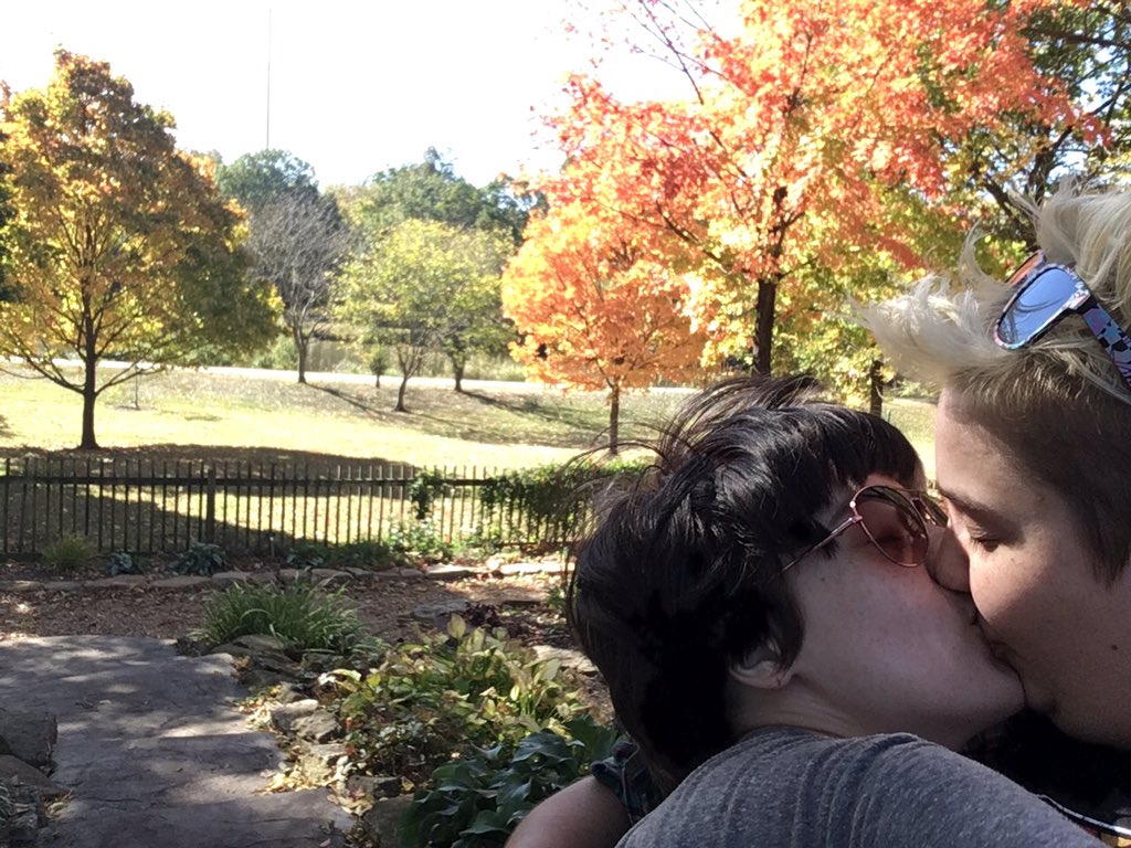 Alien_Daddi's tweet photo. Me and my spooky soulmate 😍🥰 https://t.co/OjgA09pPPl