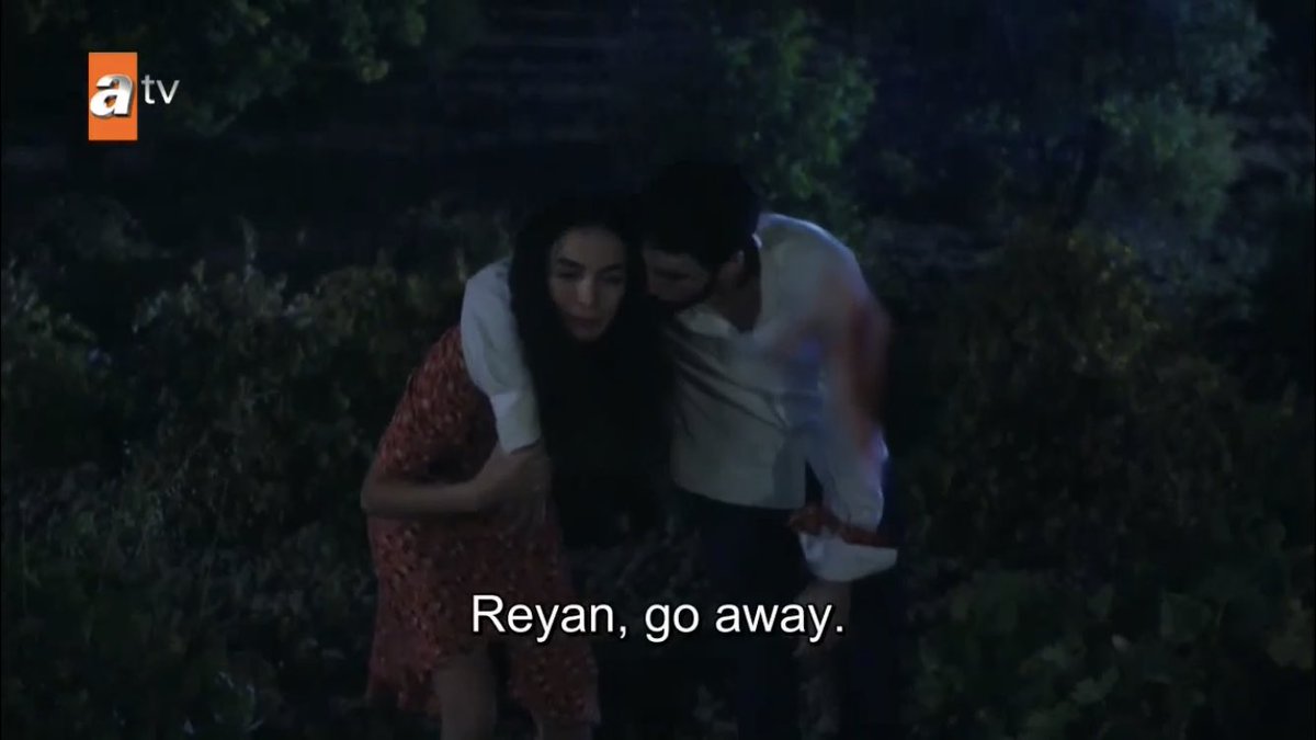 it’s the way he’s still trying to save her and her refusal to leave him behind for me  #Hercai  #ReyMir