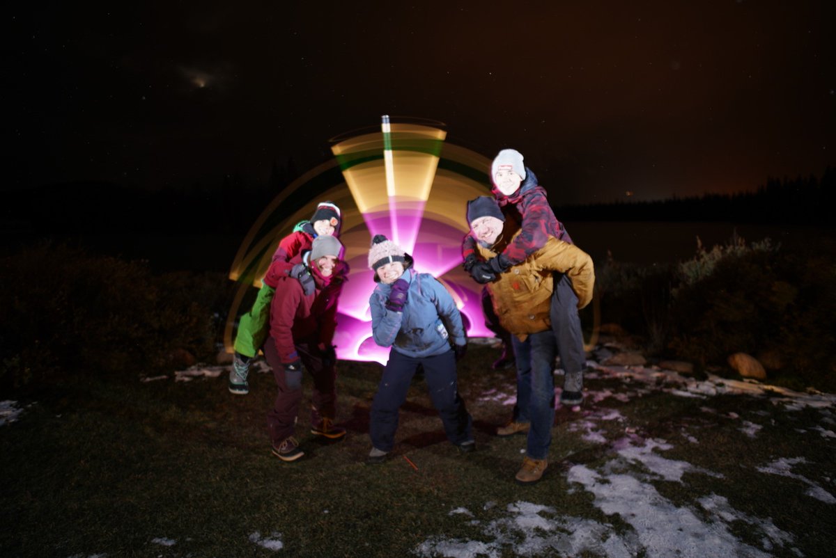 EventsFoundry's tweet photo. @shadowartcameraservices is creating amazing images and memories tonight @FairmontJPL for #jasperdarksky. Reserve your spot https://t.co/G0OPBdJ5Cv #myjasper #NightPhotography #familypictures #nightsky #lightpainting https://t.co/MB4bBSvQYD