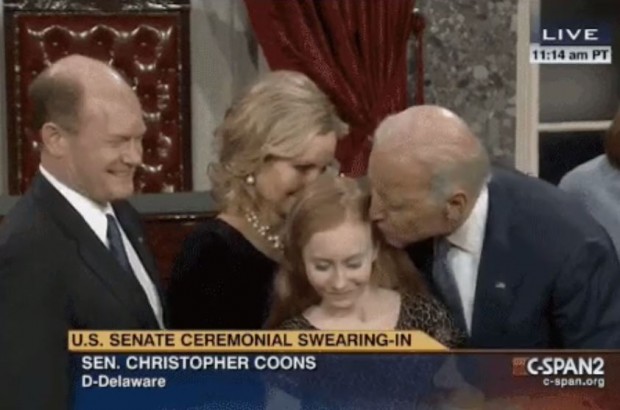 ArdentIntel's tweet photo. BREAKING: Reports are coming out that pictures of Chris Coons daughter has been found on Hunter Biden's laptop. Just to remind you, this is Chris Coons daughter: https://t.co/PHqdJkezES