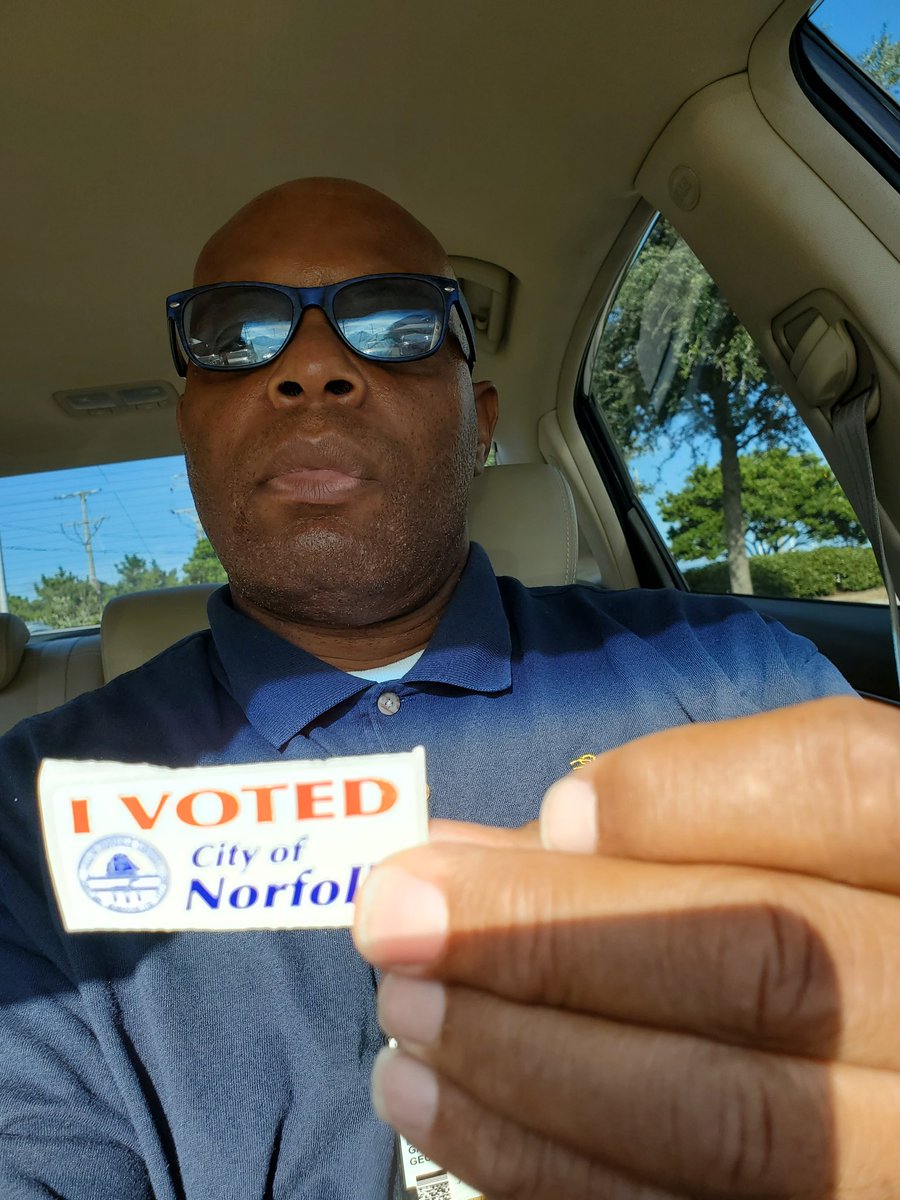 MrGeorgeGaskins's tweet photo. 8 min. Do your part....VOTE!!!! #NuffSaid #UncleCool https://t.co/18O84FOUXm