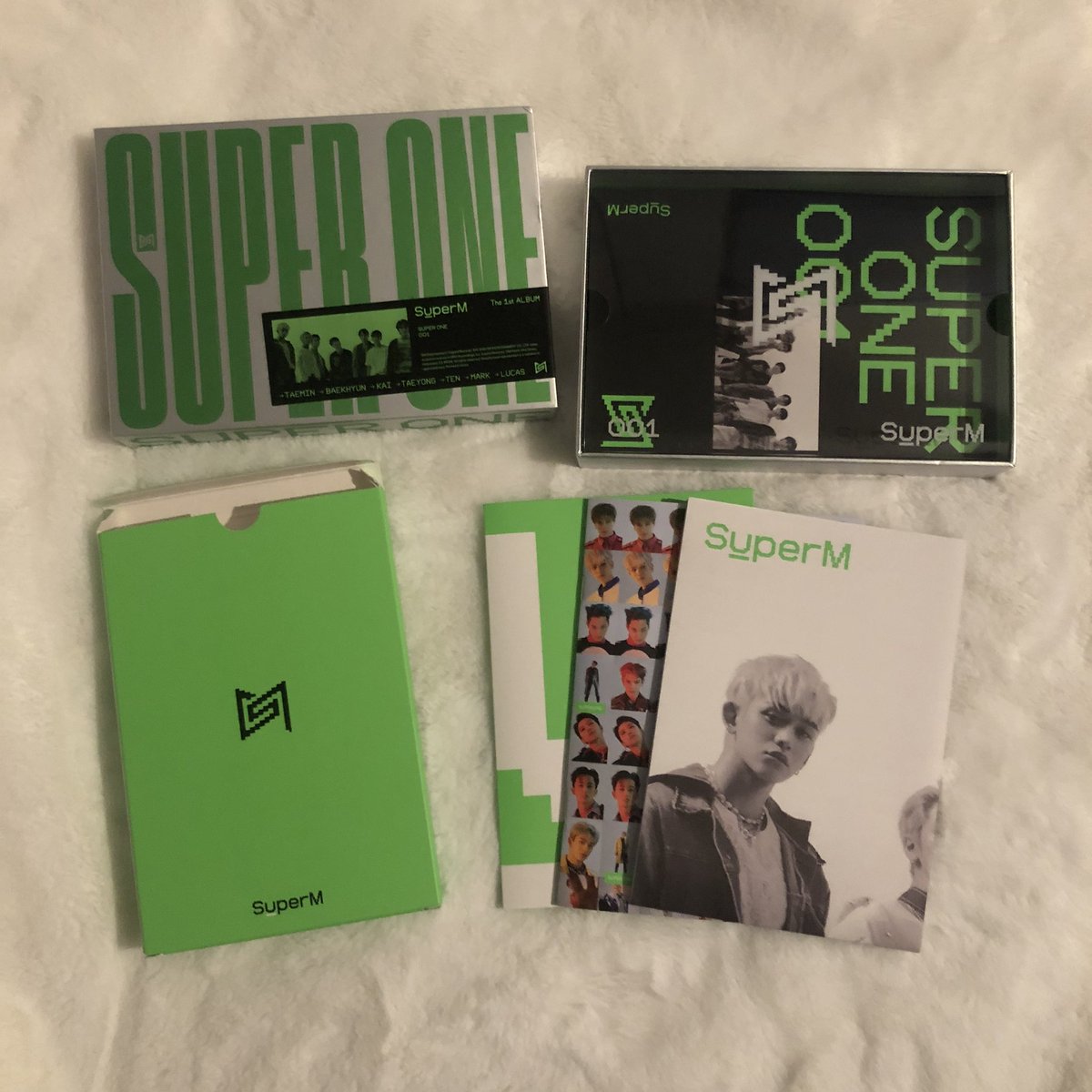 aeritrades's tweet photo. WTS SUPERM SUPER ONE ALBUMS

Have: Album + poster only, Green and Orange versions*
Want: $5 each

*i received outer boxes with a few dents and scratches :(
Please DM if interested or for more pictures!
pls RT? @supermtrade_usa @supermtrade @exotradenct @ncttradesusa https://t.co/oxbgdTf72e