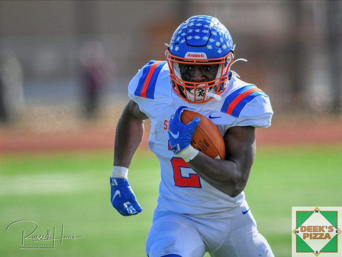 russhons's tweet photo. Photos from the @DeeksPizza Game of the Week are ready for FREE download at https://t.co/p0tMuhje5Y @Sheyennefball defeated @GFC_football https://t.co/AHKidVBmso