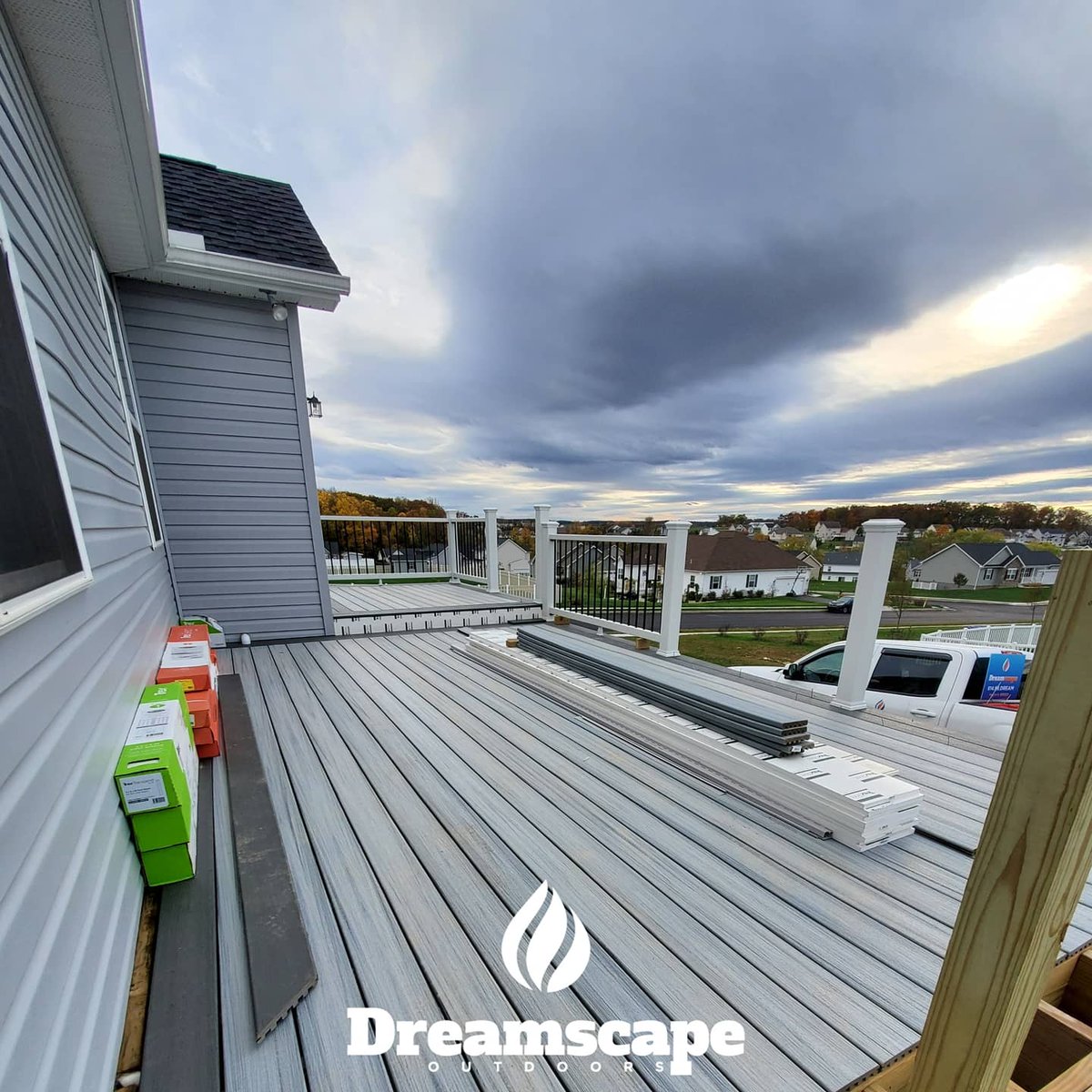 dreamscapes2u's tweet photo. This Trex deck in Hanover is coming along beautifully!
#DREAMscapeOutdoors
#TrexDeck
#DECKING
#HANOVERPA https://t.co/8zqcpeMaQd
