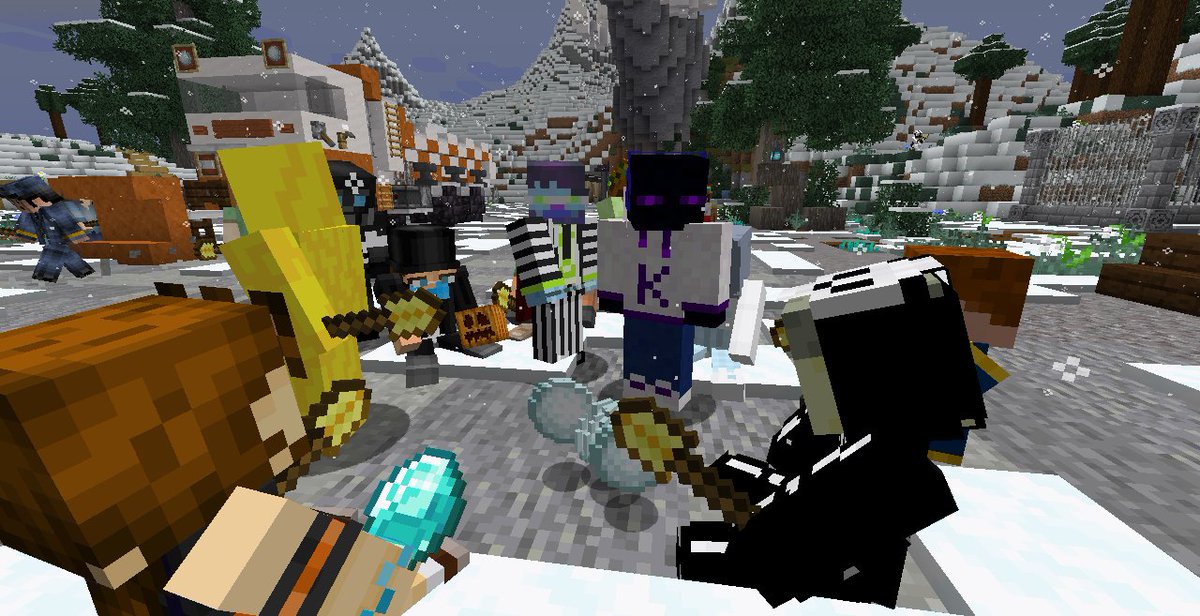 ThatOtherFangrl's tweet photo. So #MinecraftIsDiversity has been INSANE, here's some screenshots to enjoy! https://t.co/qgkhlGjIwR