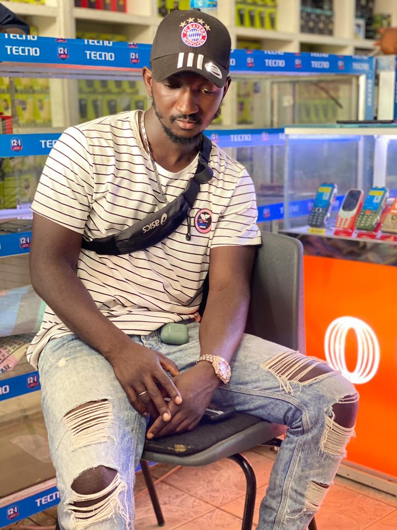 Goviz2's tweet photo. Mama's blessings following the boy. #Badnesscomesnatural......#Fynboynopimples.......#Choplife.....#Madchapter.. https://t.co/xFAJAib2ii