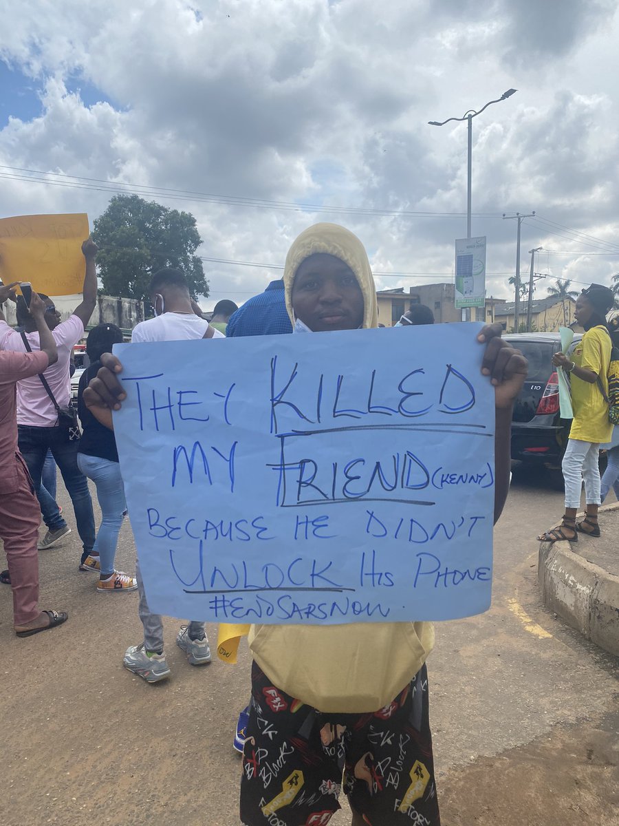 If this pops on your timeline, retweet with ANGER #EndSARS  #EndPoliceBrutalityinNigeraNOW 

#EndAnglophoneCrisis
#LekkiMassaccre
#covid19palliatives 
#COVID19 Jagaban Asiwaju Of Lagos pic.x.com/7fSGWkC6t4