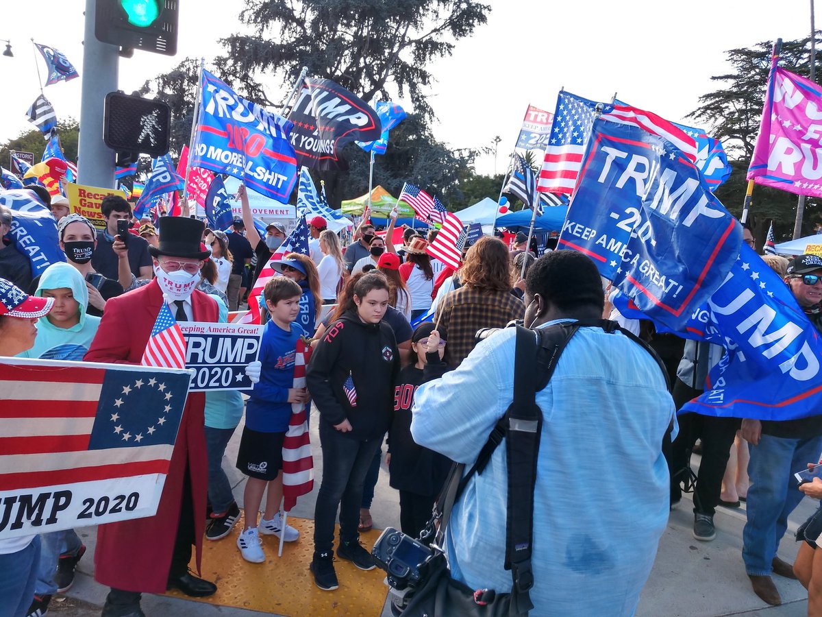 Here at the Beverly Hills MAGA/QAnon rally. It's by far the largest crowd they've ever had here