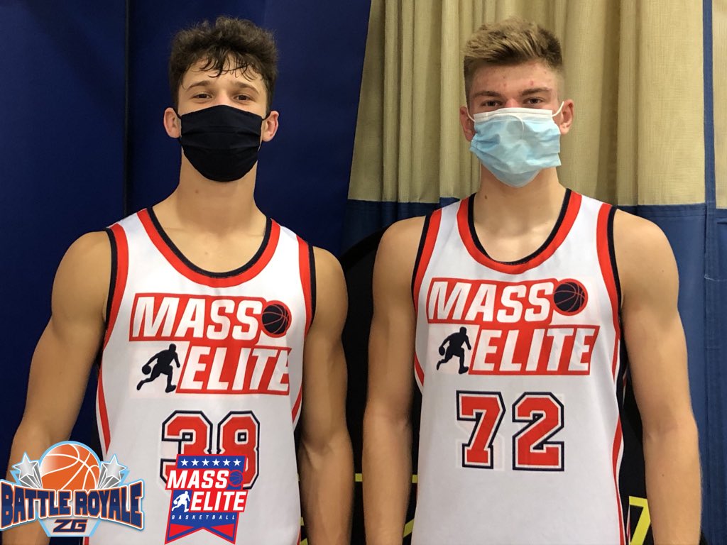 Impressive showings <a href="/shea_finnegan1/">Shea Finnegan</a> ‘21 (Blackstone Valley Tech) and <a href="/wlanders2021/">Will Landers</a> ‘21 (Pingree School) <a href="/ZeroGravityBB/">Zero Gravity Basketball</a> #BattleRoyale