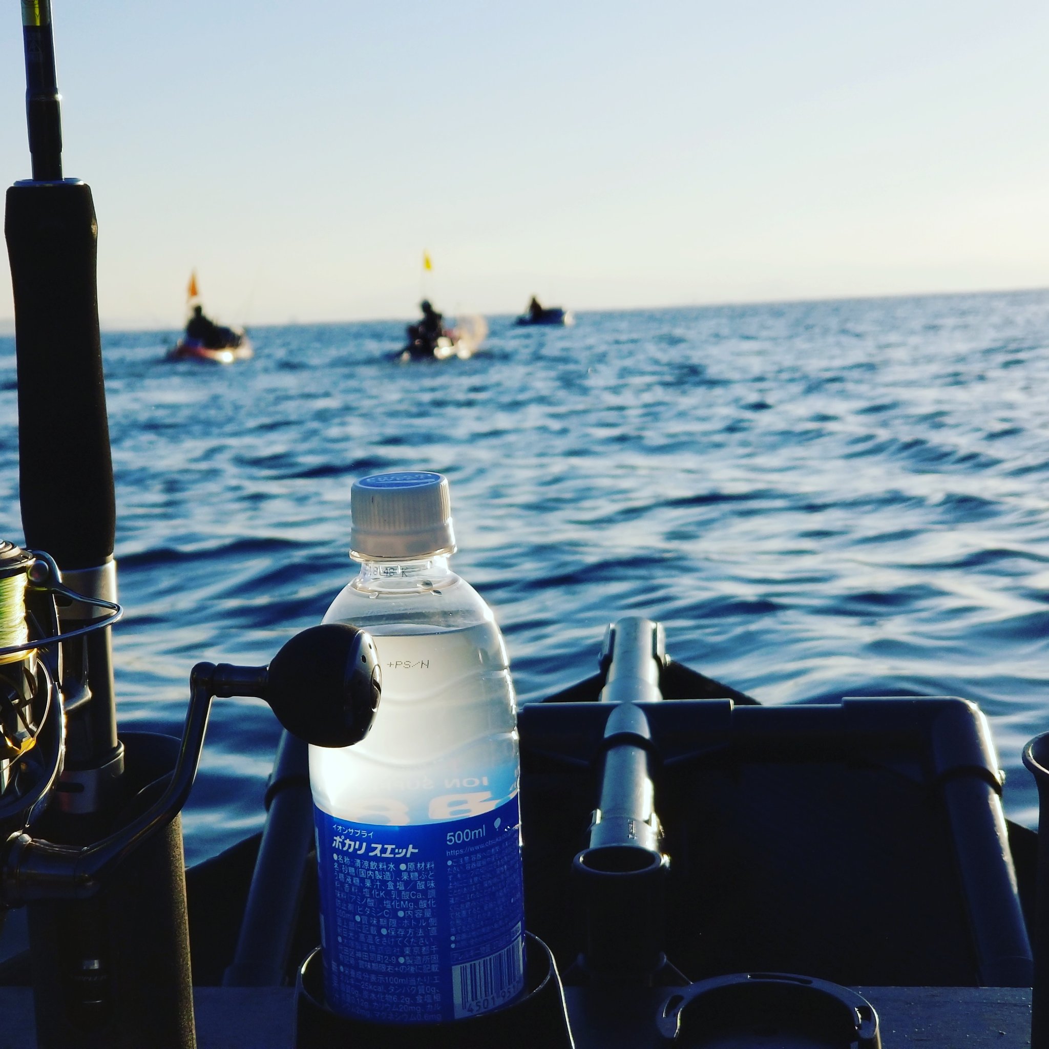 ジョイナスフィッシング Joinus Fishing 今日は瀬戸内海でういています 山口県 ミニボート フロートボート カヤックフィッシング 瀬戸内海 ホンダ2馬力 釣り T Co Amljel5bdc Twitter