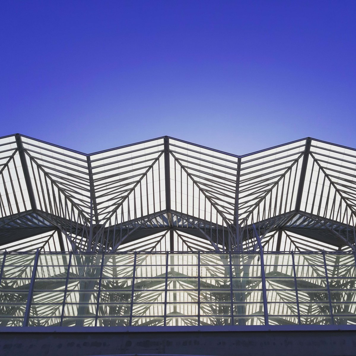 #Discover how a derelict industrial part of #Lisbon was transformed into a hallmark of contemporary #architecture #gardens and #publicart
#ContemporaryLisbon #ParkofNations #AudioGuide available on #VoiceMap https://t.co/IPwxEBb5Dk
#Explore #GPS #SelfGuided #LisbonwithPats https://t.co/mHn2MFb6Eu