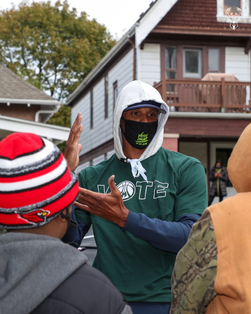 Milwaukee Bucks tweet media