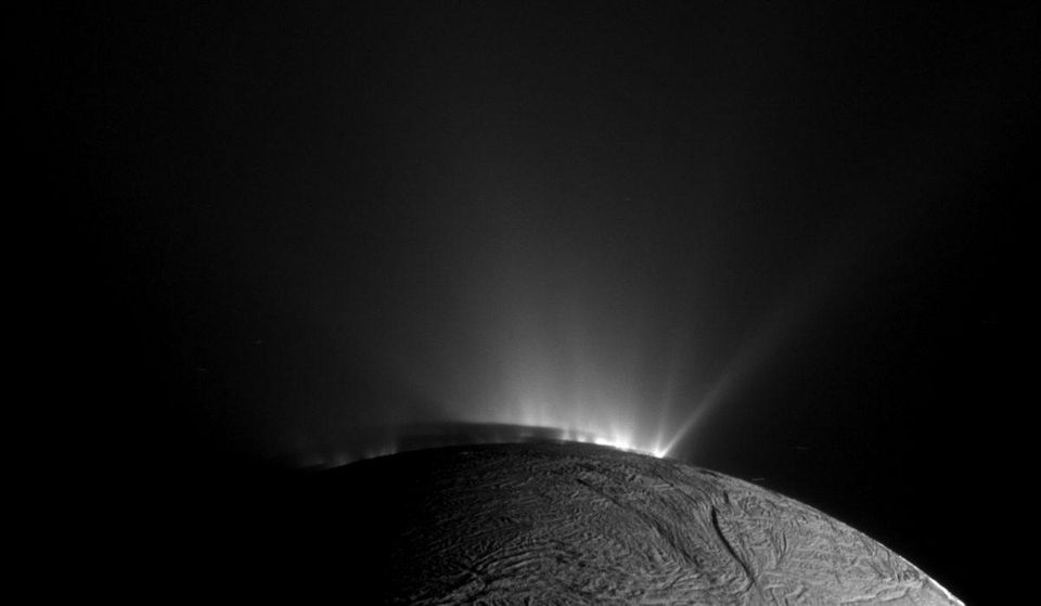 evidence of a liquid layer under the crust that acted like a mantle (sound familiar?). The spacecraft took images of jets coming from the moon's surface, which proved that there was some sort of liquid layer underneath the moon's crust, which was being quickly shot into... (15)