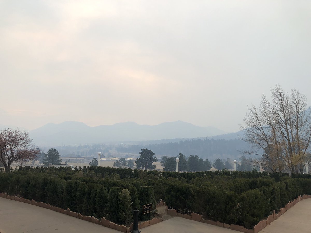 Breaking- Firefighters say the #EastTroublesomeFire did not burn any homes today or make it into the Estes Valley. Their extra resources made a big difference. Evacuations will stay in place tonight. And will be discussed tomorrow. Snow will be here soon.