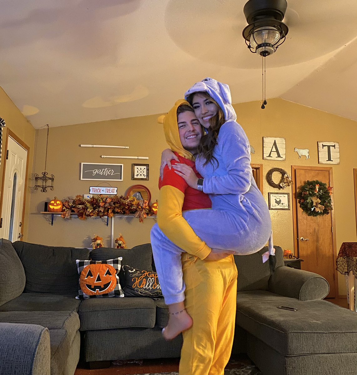 _gdanielaaaa's tweet image. MY POOH 🍯❤️